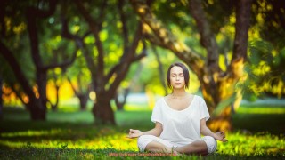 龙珠直播-篮球运动中的“弱边协防”战术设计是否决定球队整体防守效率